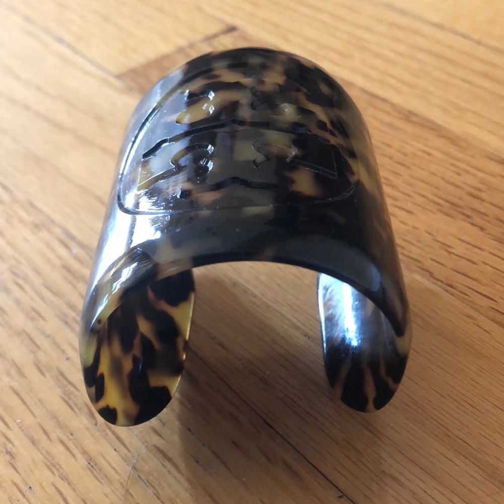 SOLD Tory Burch tortoise cuff bracelet - Picture 4 of 9